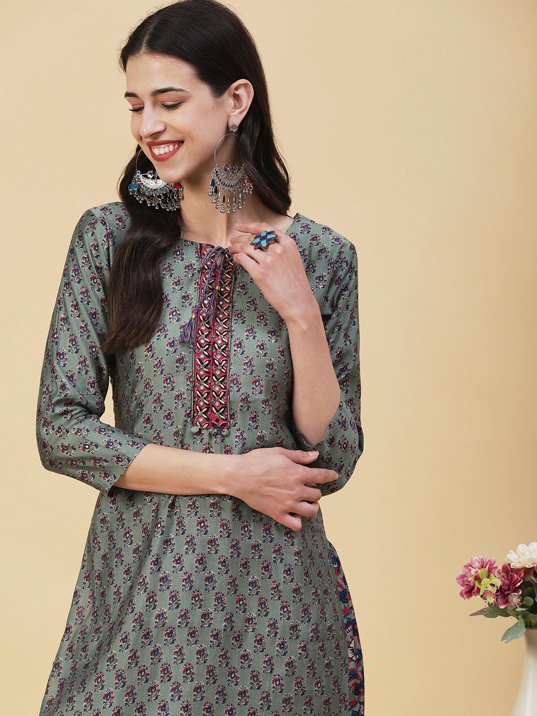 Ethnic Printed Straight Fit Kurta with Pant - Green - Indiakreations