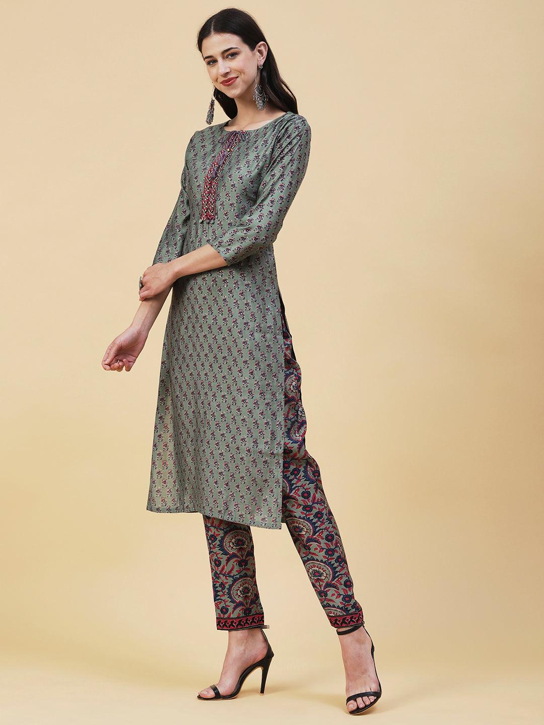 Ethnic Printed Straight Fit Kurta with Pant - Green - Indiakreations