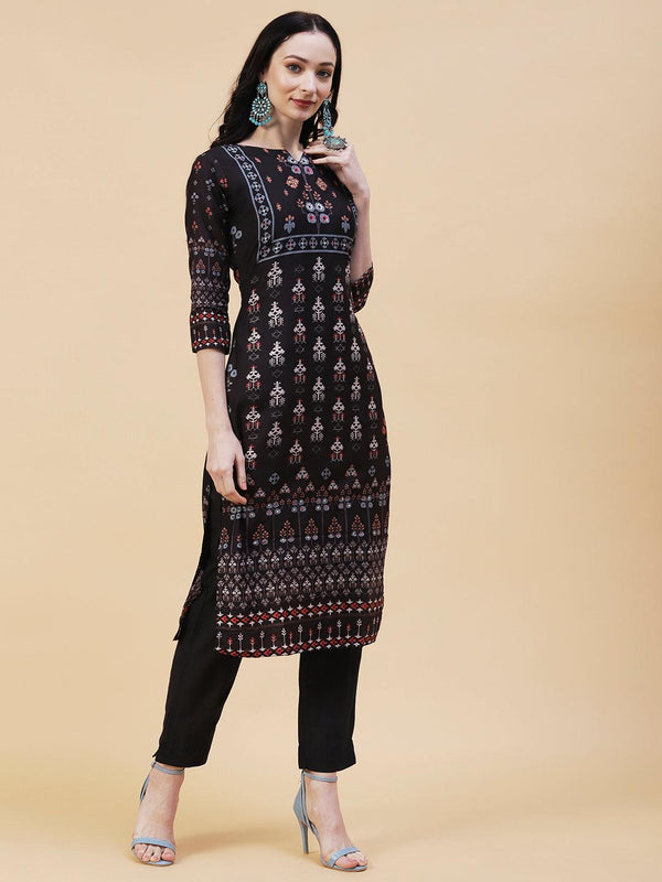 Quirky Abstract printed Sequins Ornamented Kurta With Pants - Black - Indiakreations