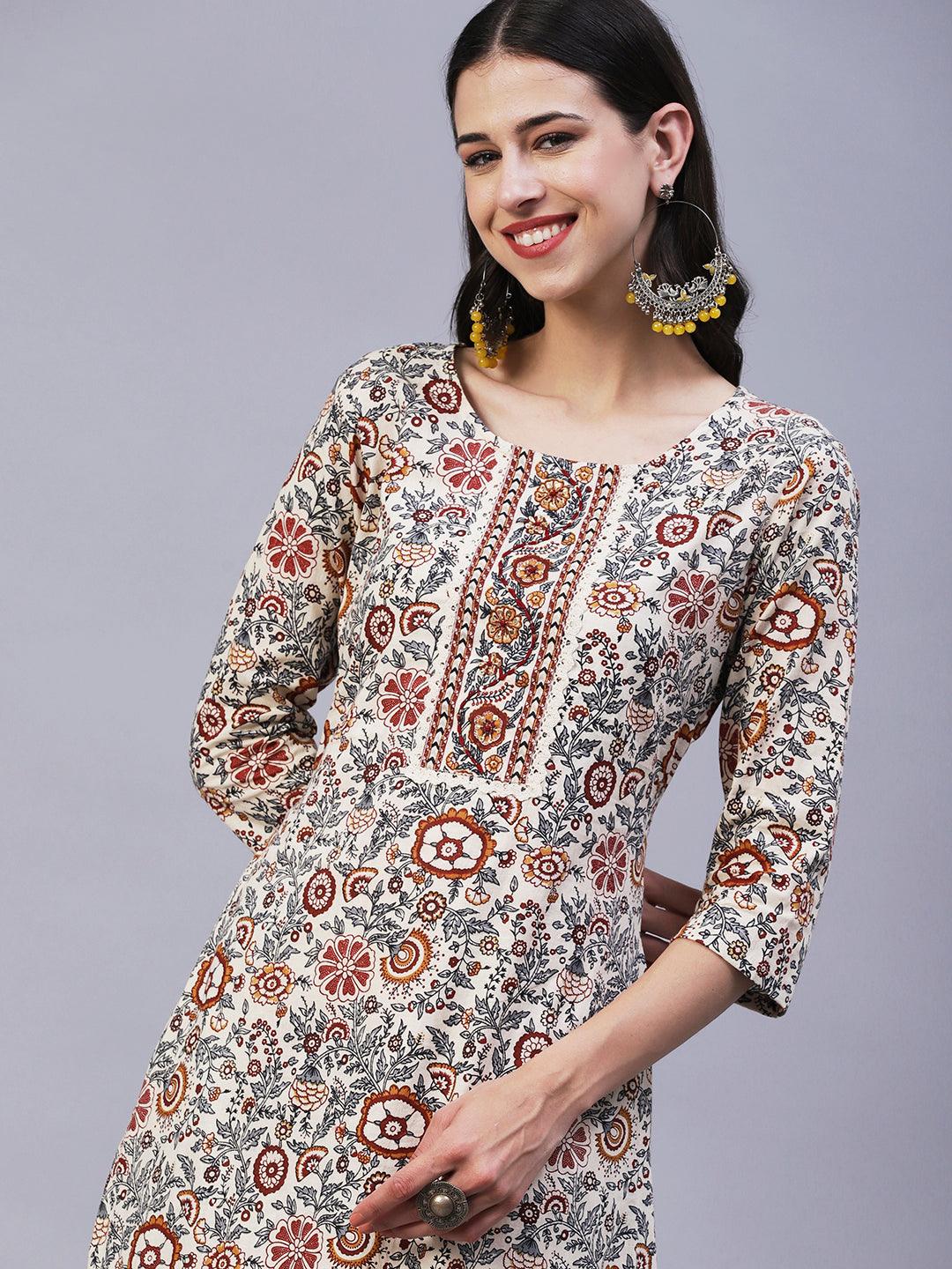 Floral Printed Straight Fit Kurta with Pant & Dupatta - Off White - Indiakreations