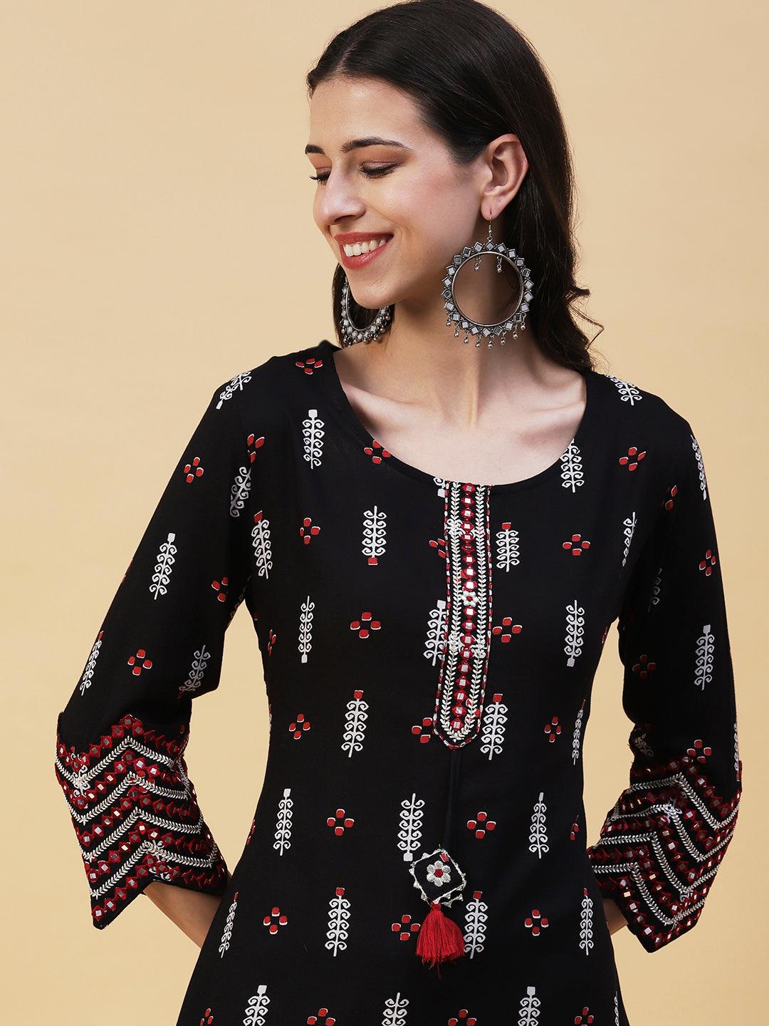 Ethnic Printed & Embroidered Straight Fit Kurta - Black - Indiakreations