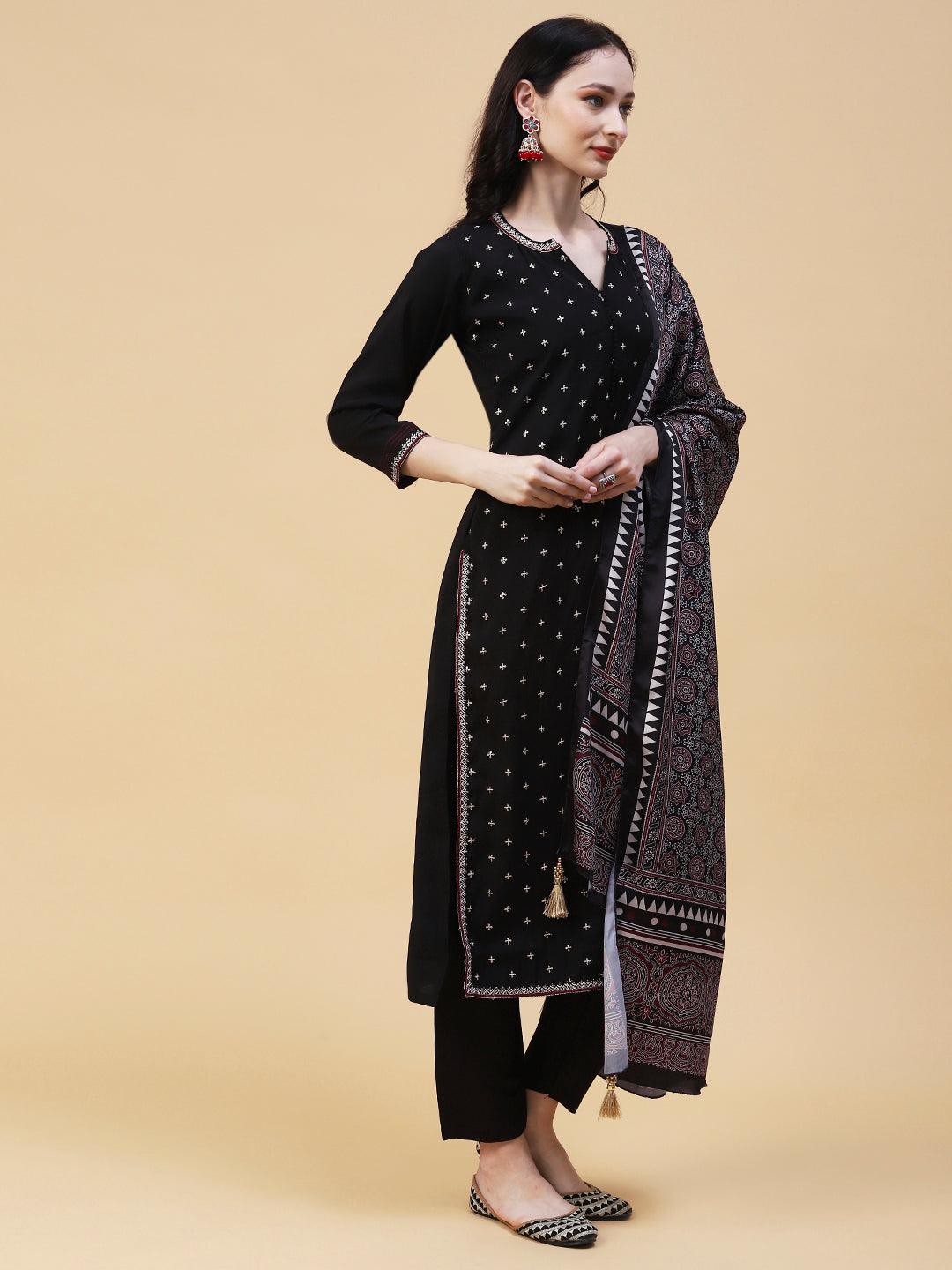 Solid Resham & Sequins Embroidered Kurta With Pants & Ajarakh Dupatta - Black - Indiakreations