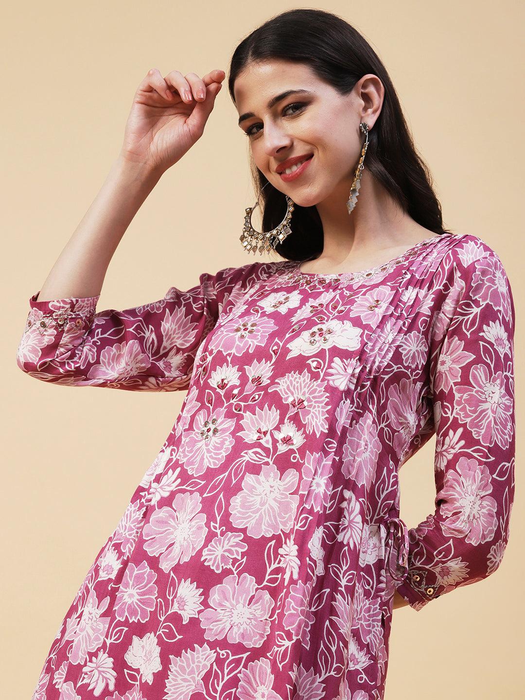 Floral Printed Leather & Resham Embroidered Kurta With Dhoti Pants & Dupatta - Light Mauve - Indiakreations