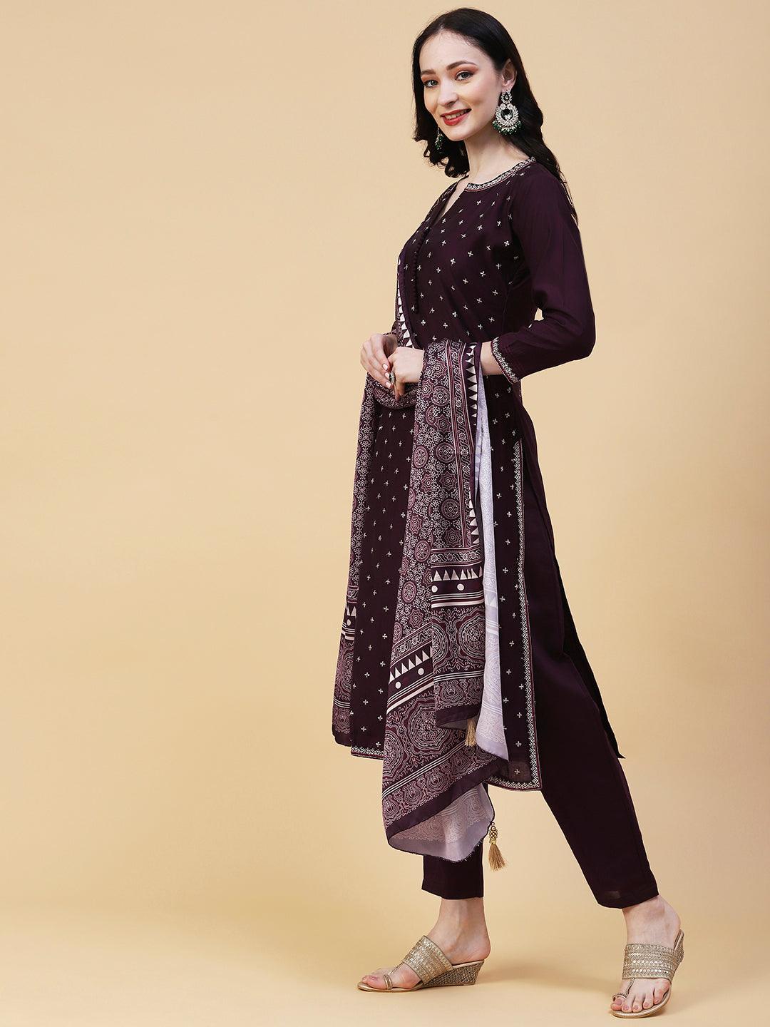 Solid Resham & Sequins Embroidered Kurta With Pants & Ajarakh Dupatta - Mauve - Indiakreations