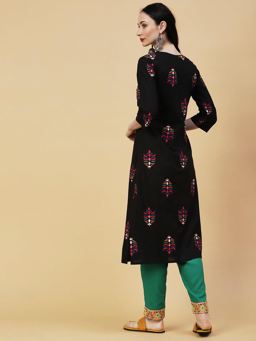 Abstract Printed Sequins & Beads Embroidered Kurta - Black - Indiakreations