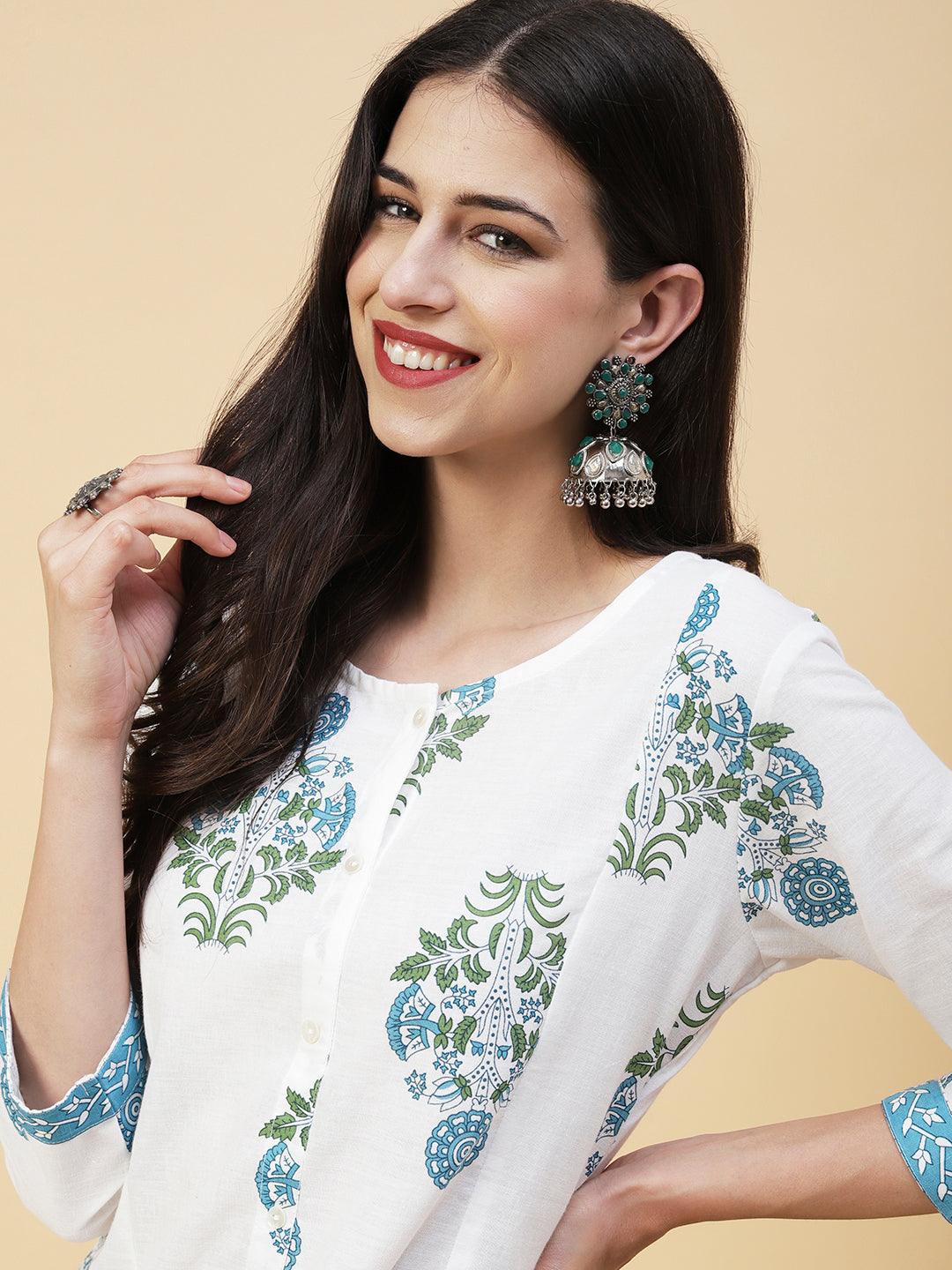 Ethnic Floral Boota Printed A-Line Paneled Kurta - White - Indiakreations