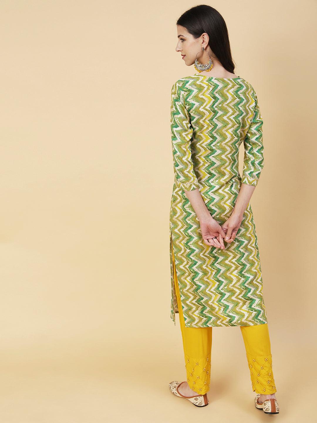 Chevron Printed Resham Dori & Sequins Embroidered Kurta - Green - Indiakreations