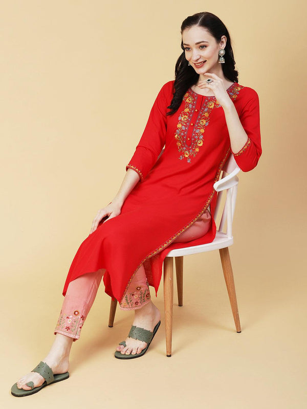 Solid Resham & Zari Floral Embroidered Kurta - Red - Indiakreations