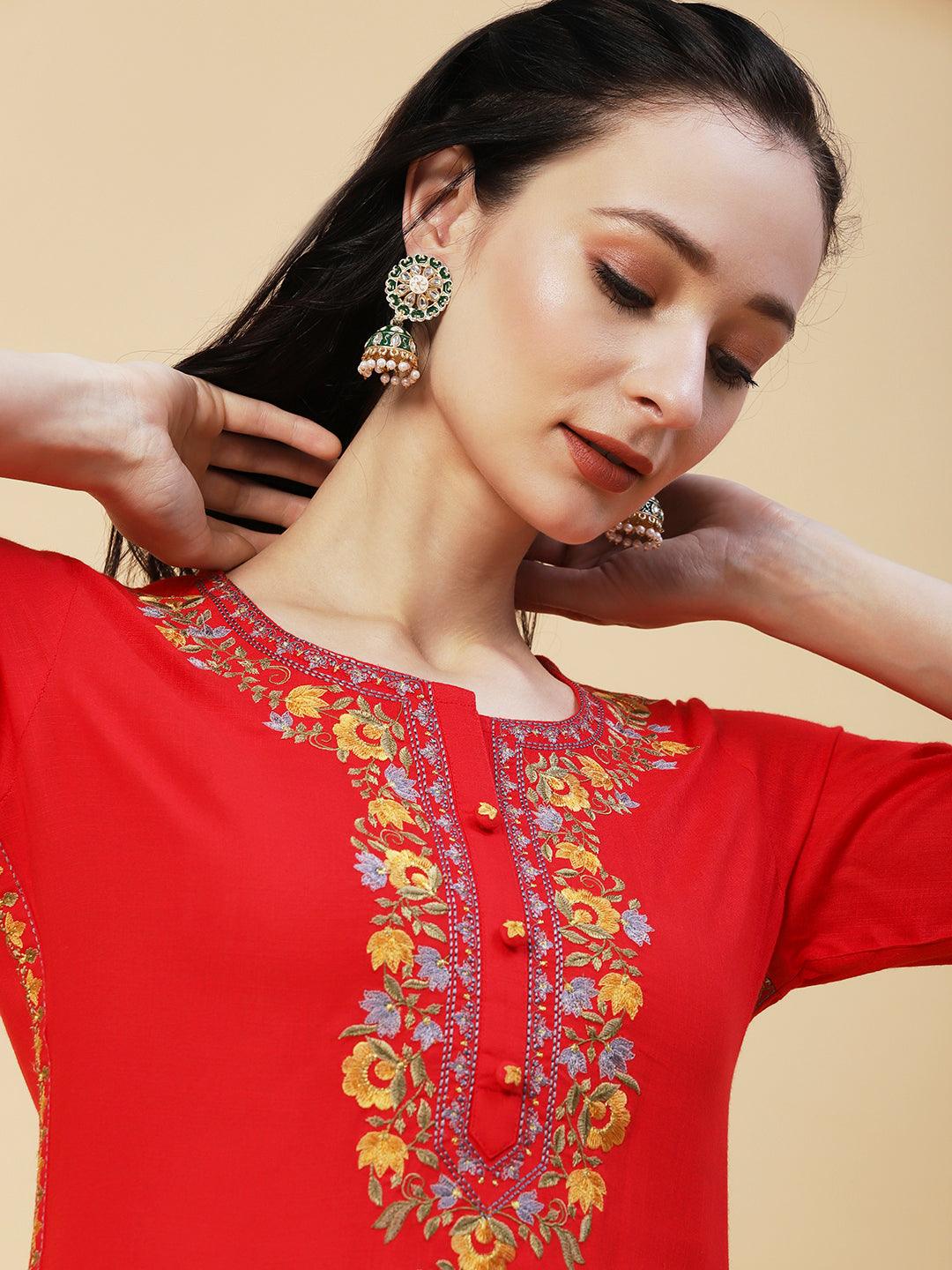 Solid Resham & Zari Floral Embroidered Kurta - Red - Indiakreations