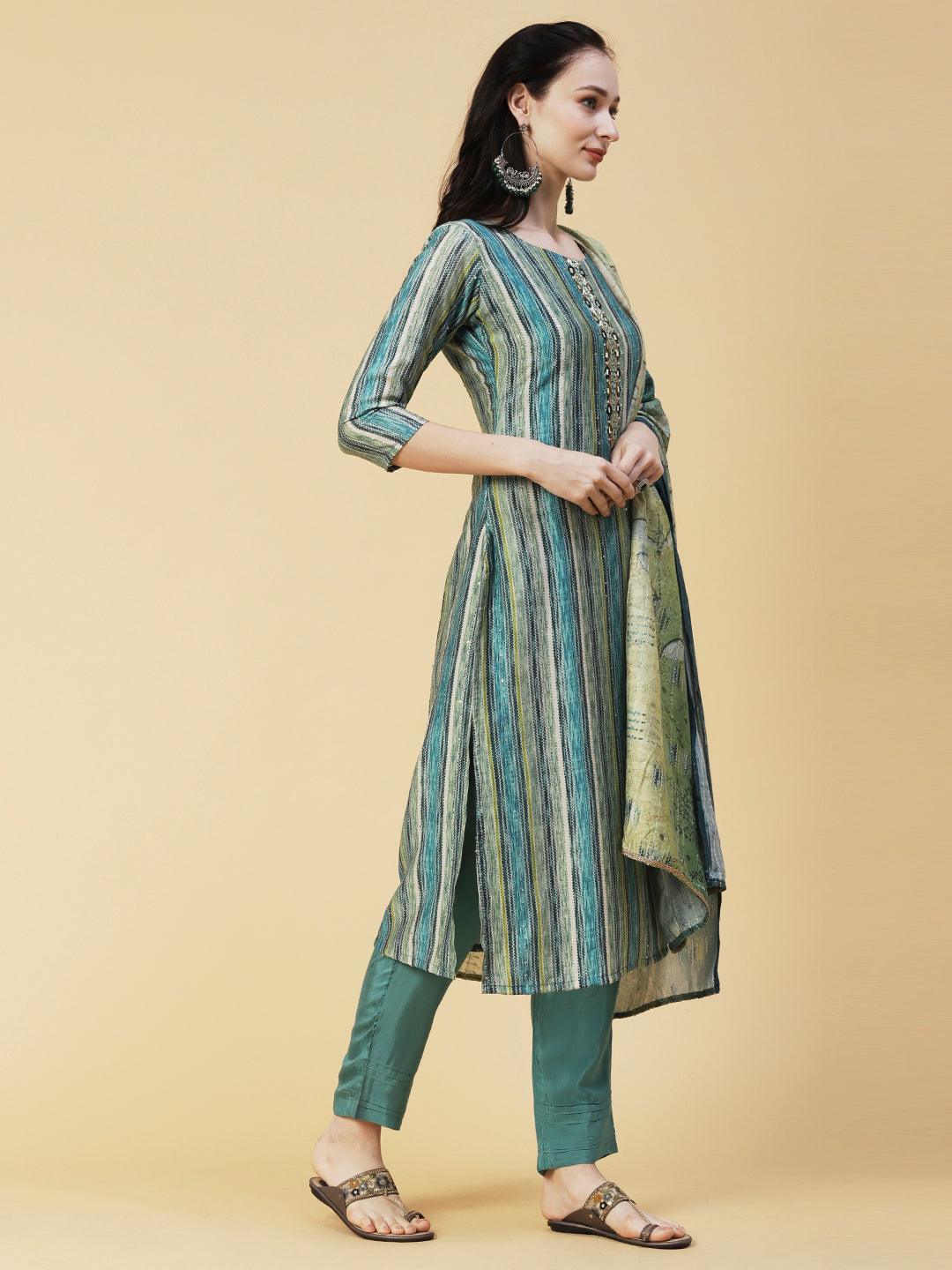 Abstract Striped Mirror Embroidered Kurta With Pants & Sequined Dupatta - Green - Indiakreations