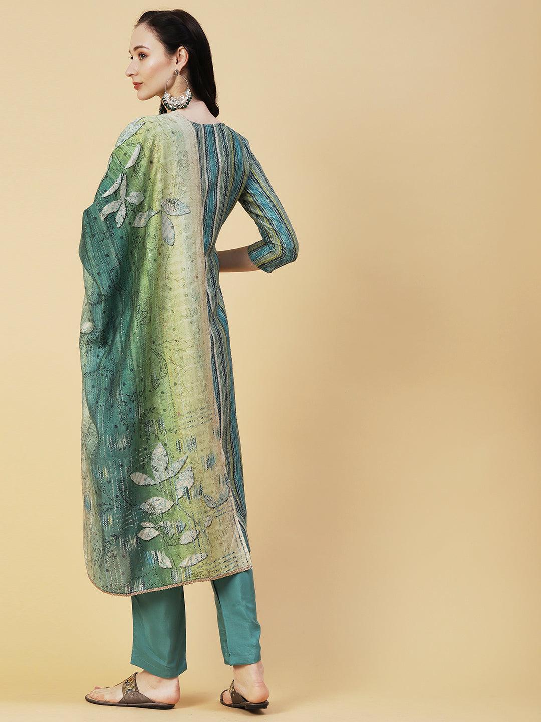 Abstract Striped Mirror Embroidered Kurta With Pants & Sequined Dupatta - Green - Indiakreations