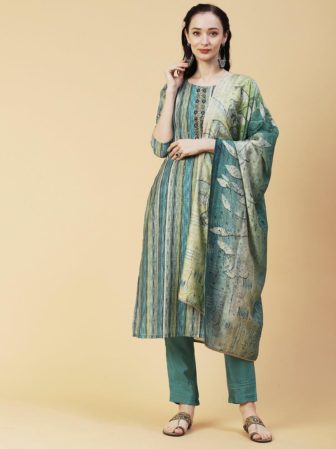 Abstract Striped Mirror Embroidered Kurta With Pants & Sequined Dupatta - Green - Indiakreations