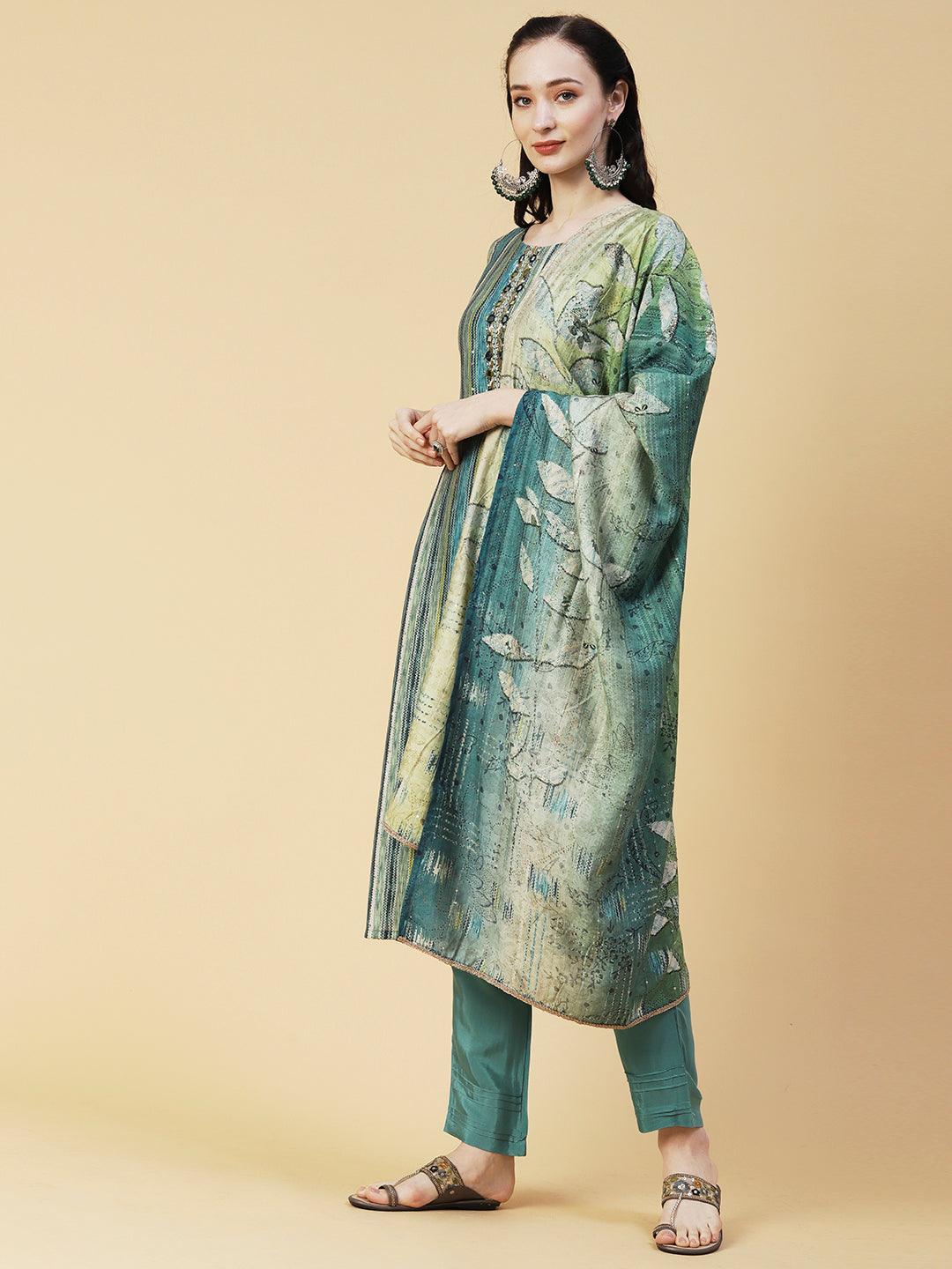 Abstract Striped Mirror Embroidered Kurta With Pants & Sequined Dupatta - Green - Indiakreations