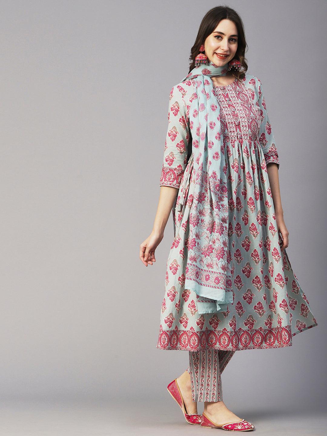 Floral Block Printed Zari Embroidered High Slit Kurta With Pants & Dupatta - Mint Green - Indiakreations