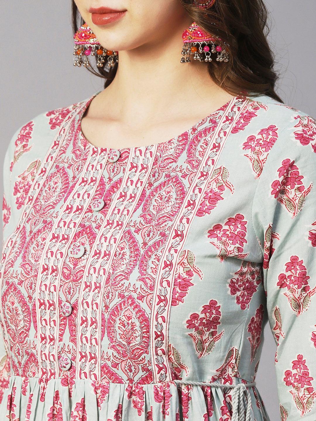 Floral Block Printed Zari Embroidered High Slit Kurta With Pants & Dupatta - Mint Green - Indiakreations