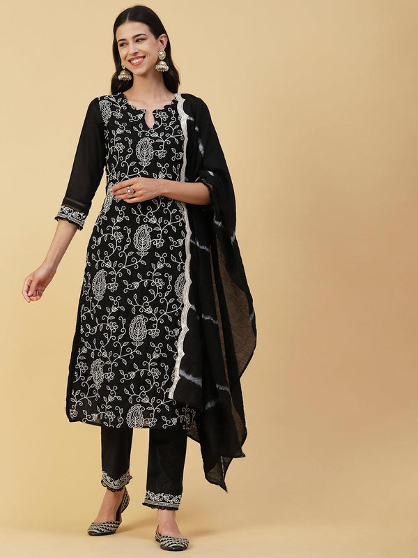 Floral Embroidered Straight Kurta with Pant & Dupatta - Black - Indiakreations