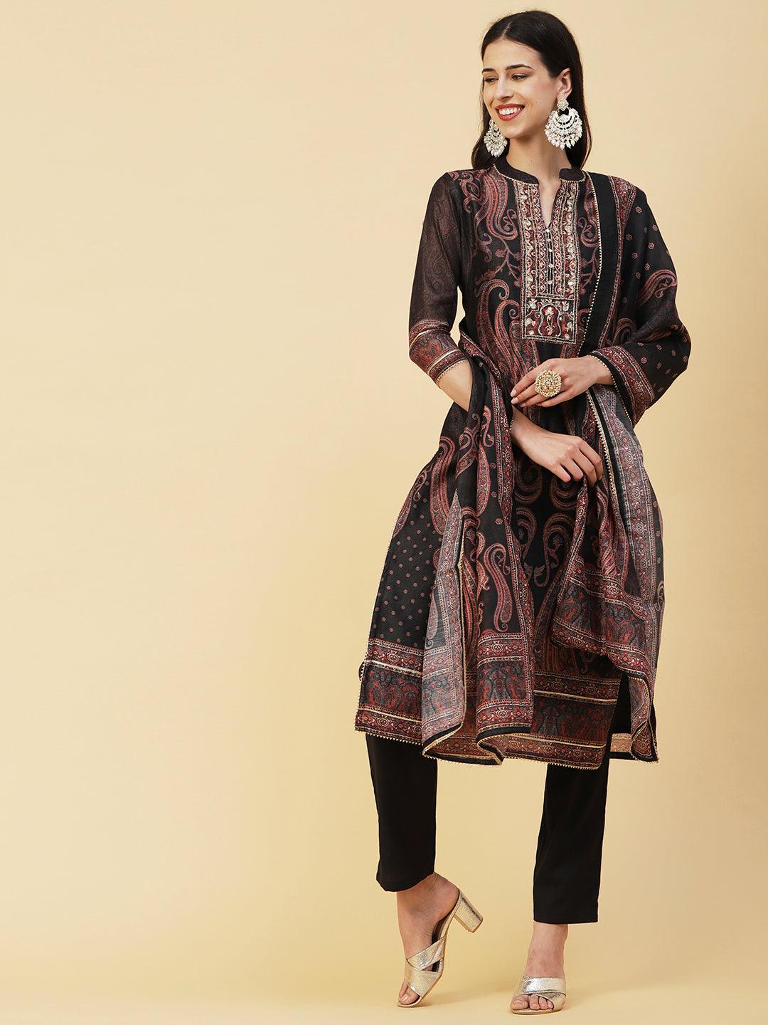 Paisley Printed Gotapatti & Mirror Embroidered Kurta With Pants & Dupatta - Black - Indiakreations