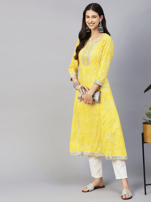 Lehriya Printed Mirror, Zari & Resham Embroidered Kurta With Pants - Yellow - Indiakreations