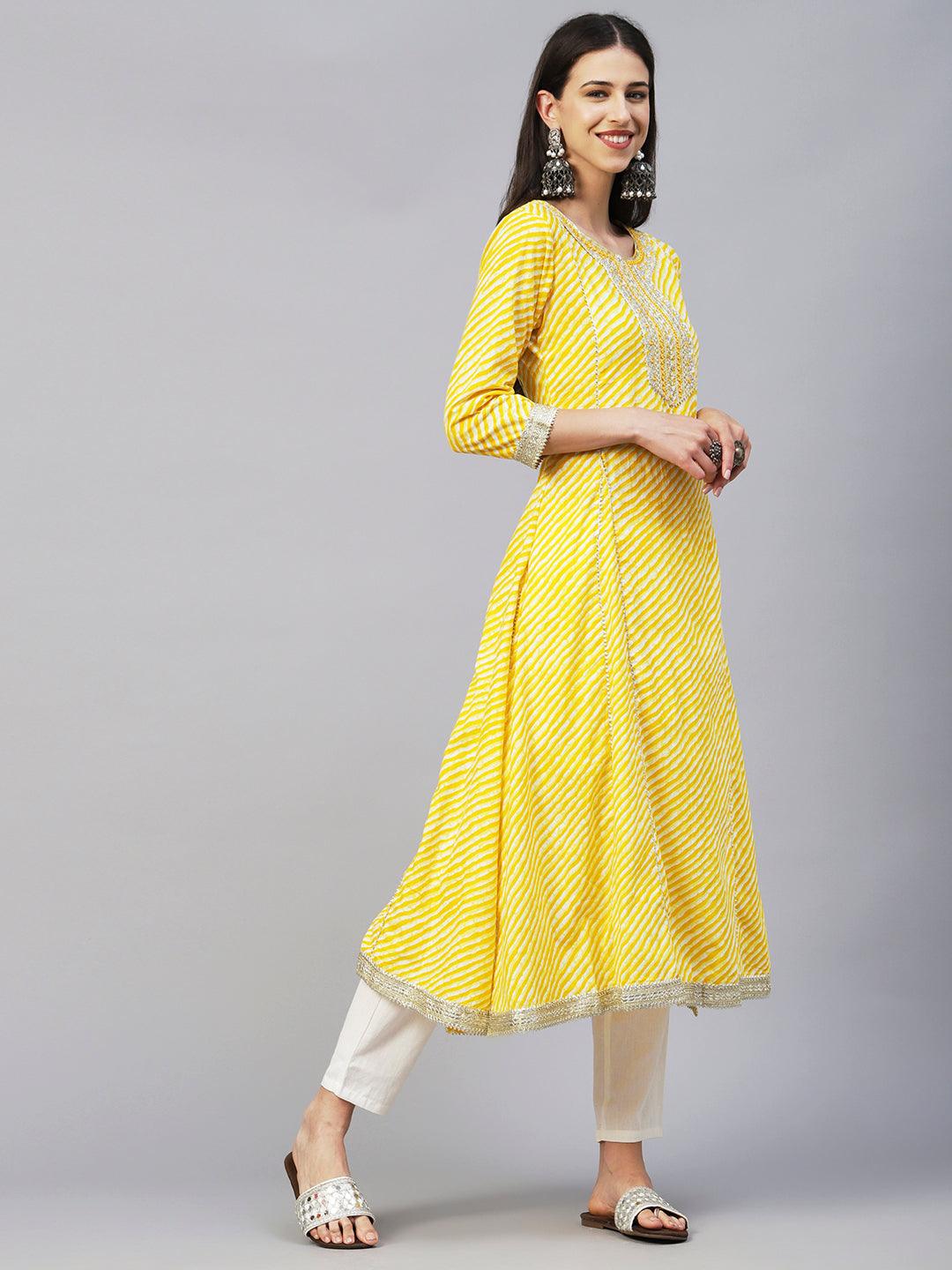 Lehriya Printed Mirror, Zari & Resham Embroidered Kurta With Pants - Yellow - Indiakreations