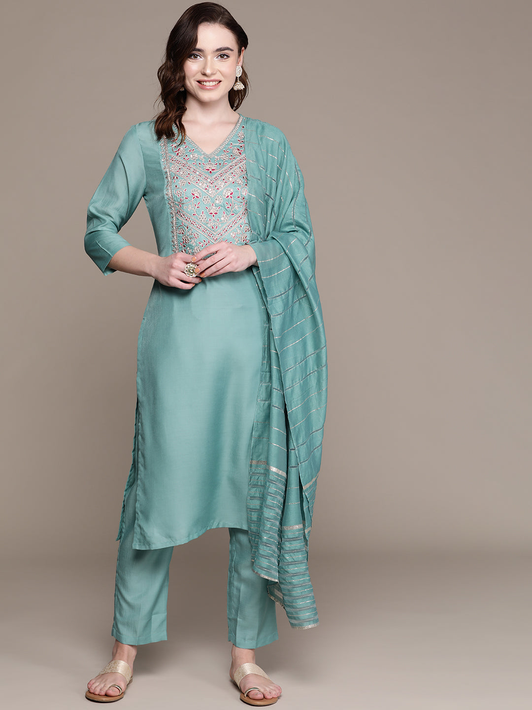 Women's Sea Green Ethnic Motifs Embroidered Thread Work Kurta With Trousers & With Dupatta - Anubhutee