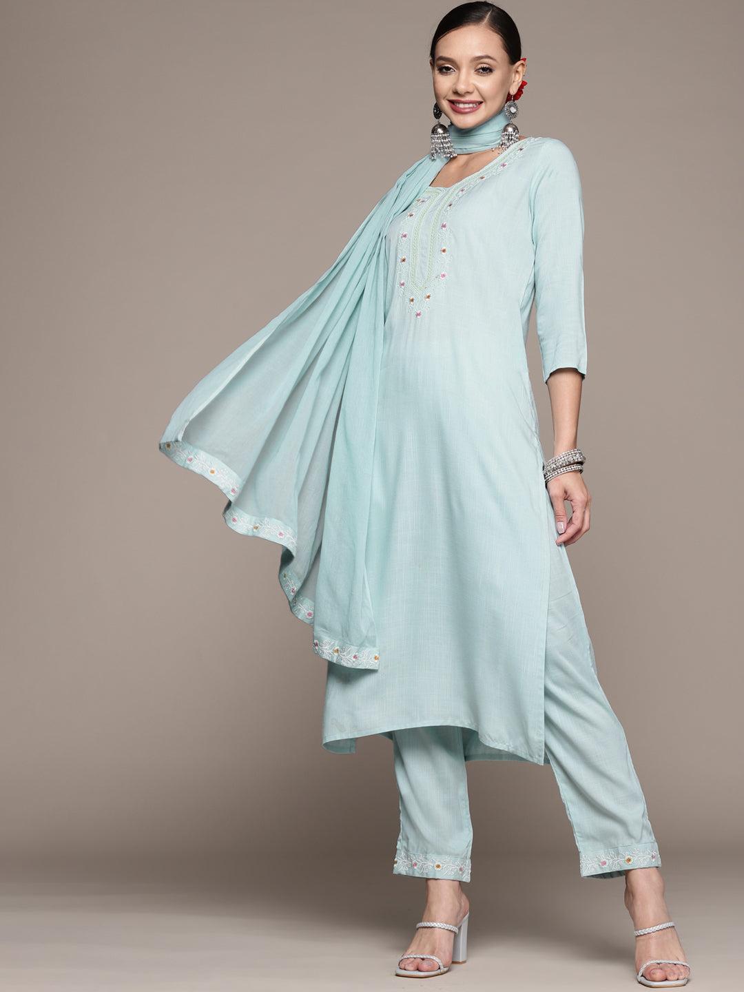 Women's Sky Blue Floral Embroidered Kurta Set With Trousers & Dupatta - Anubhutee