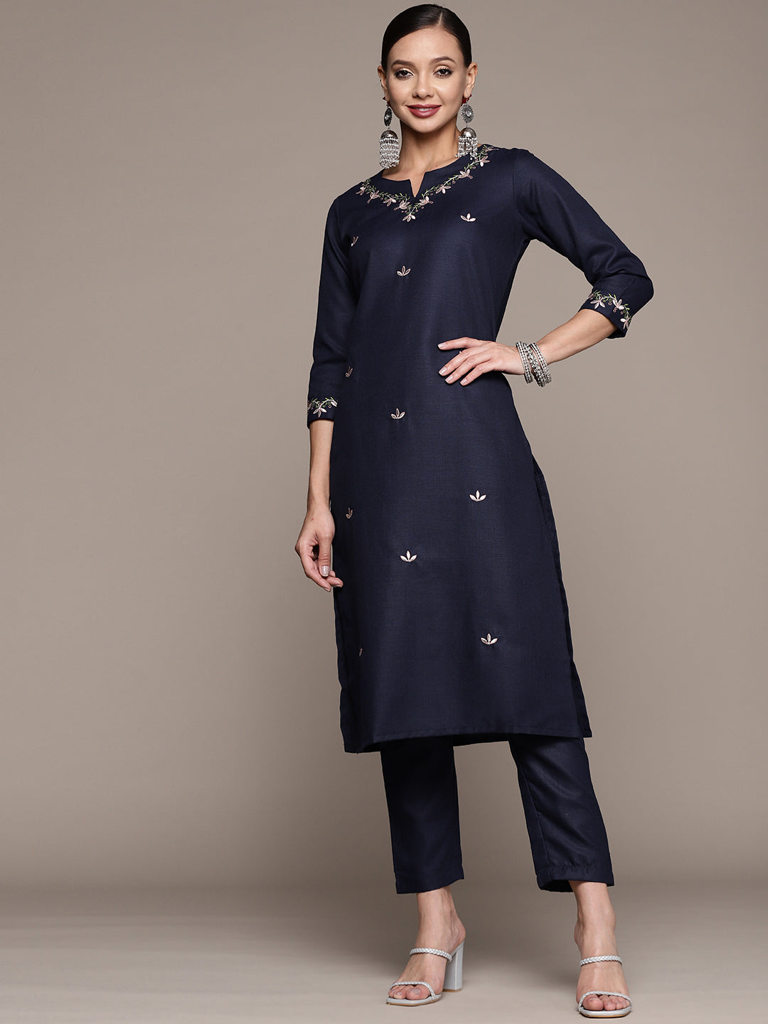 Women's Navy Blue Embroidered Kurta Set With Trousers - Anubhutee