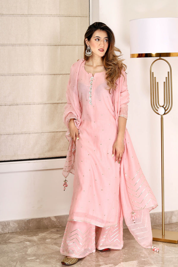 Tanisha Puri in Noor Pink Straight Suit Set