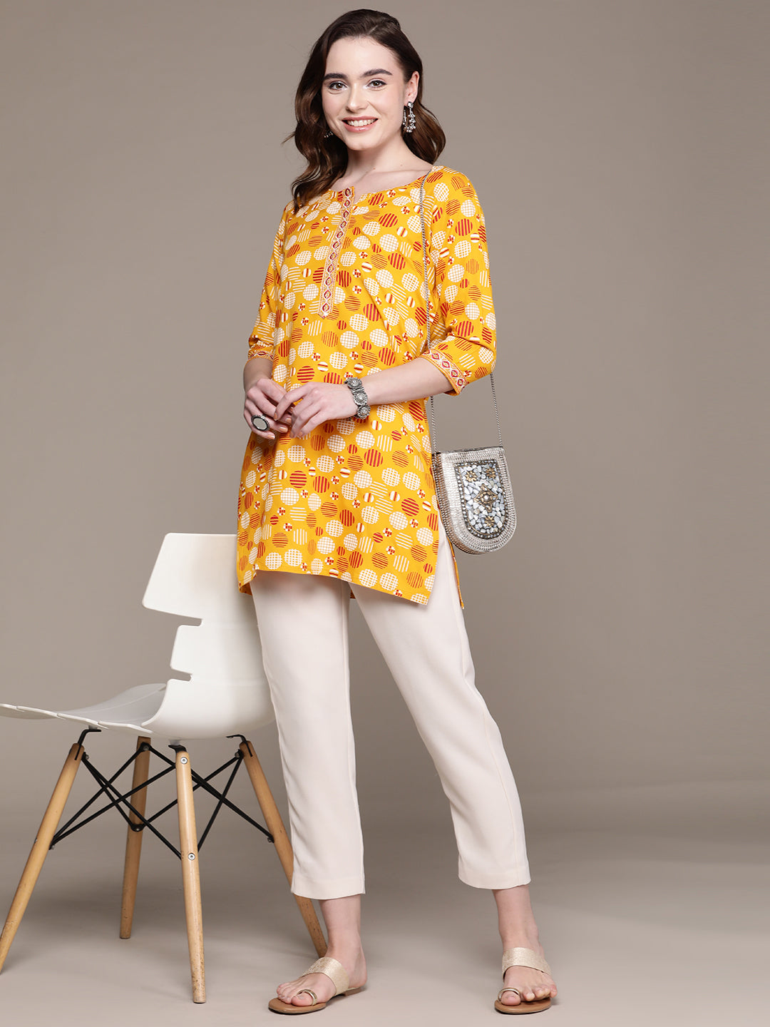 Women's Yellow White Geometric Print Kurti - Anubhutee