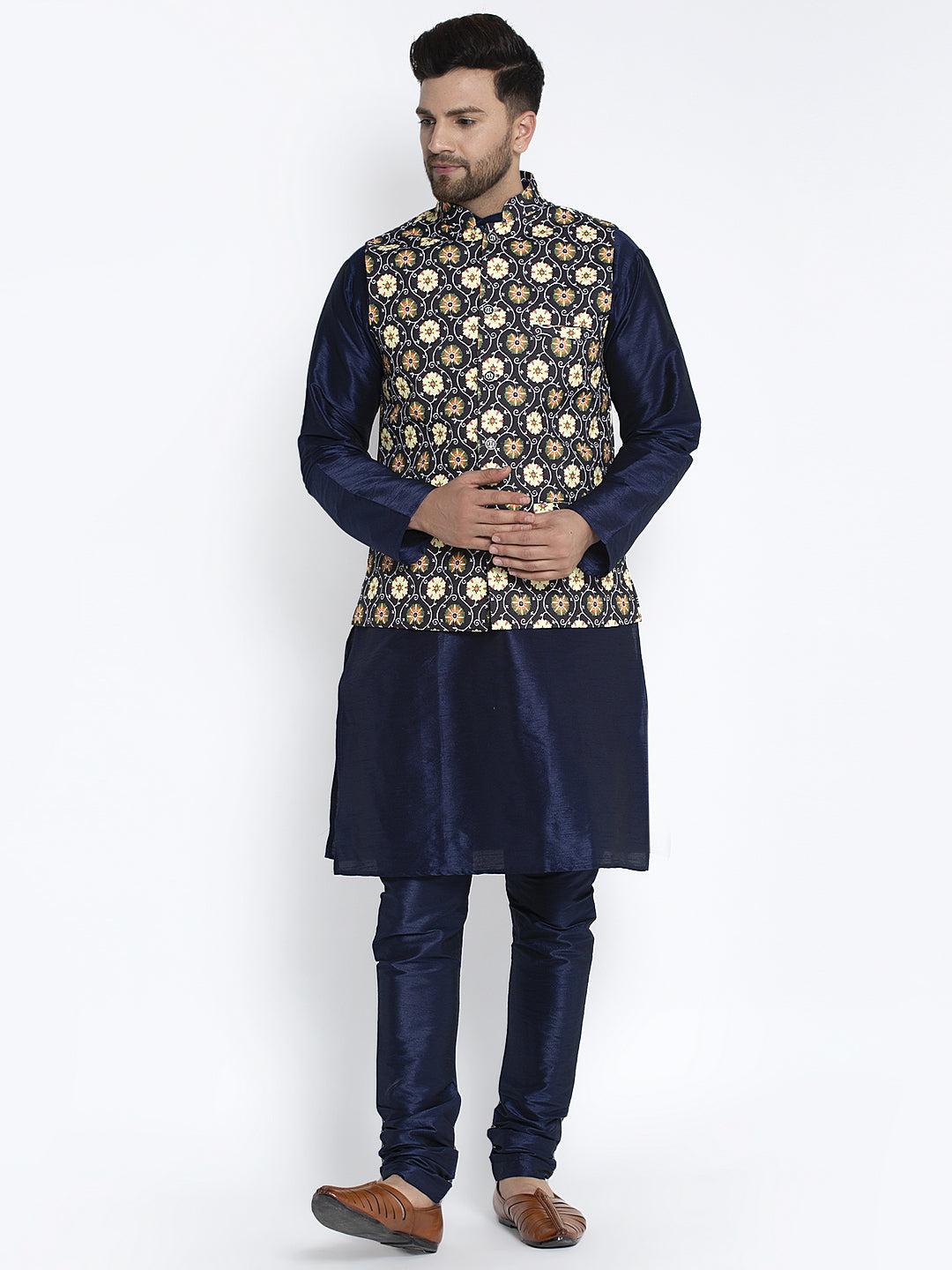 Men's Silk Blend Navy Blue Kurta With Pyjama & Black Printed Nehru Jacket - Benstoke