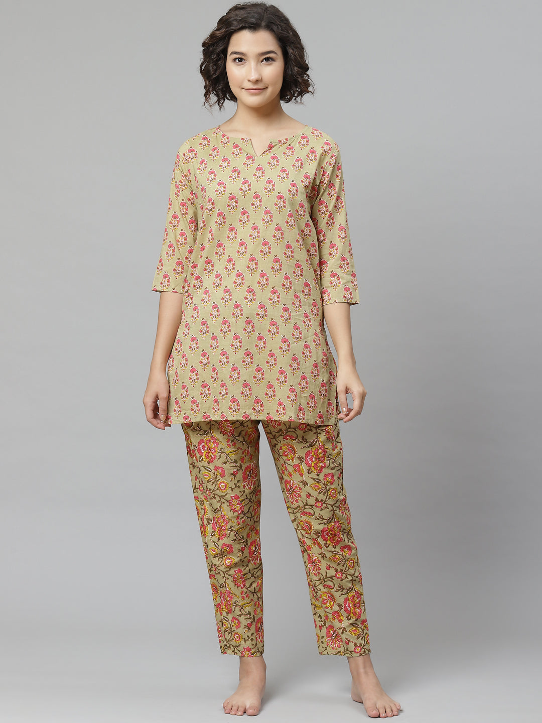 Women's Light Green Floral Printed Night Suit - Anubhutee