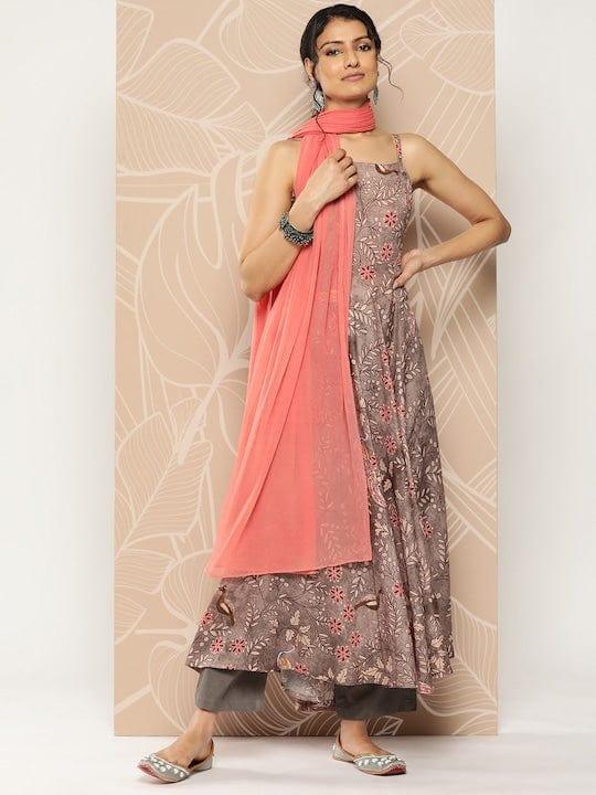 Varanga Floral Printed Kurta With Trousers & Dupatta - Indiakreations