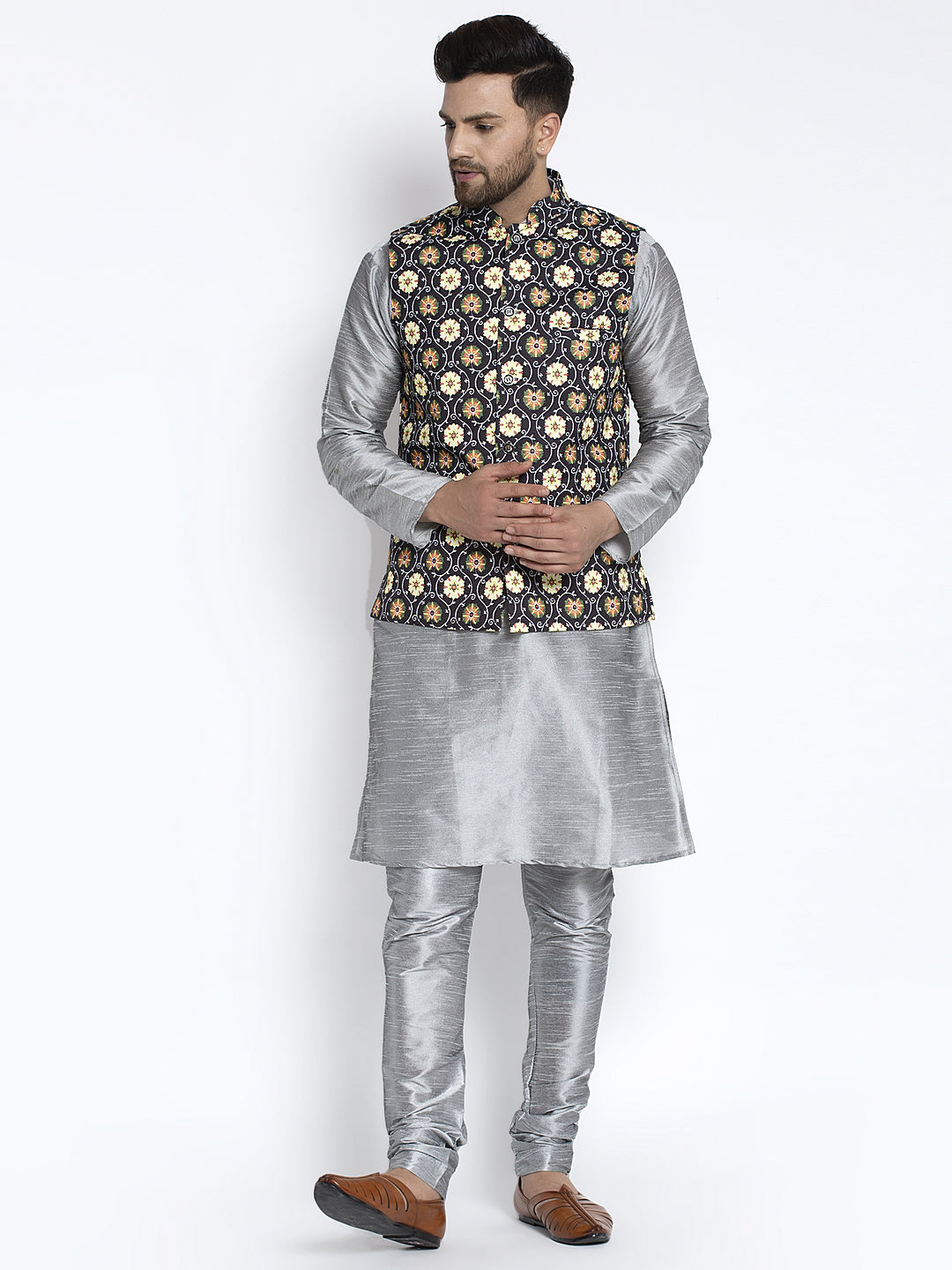 Men's Silk Blend Grey Kurta With Pyjama & Black Printed Nehru Jacket - Benstoke