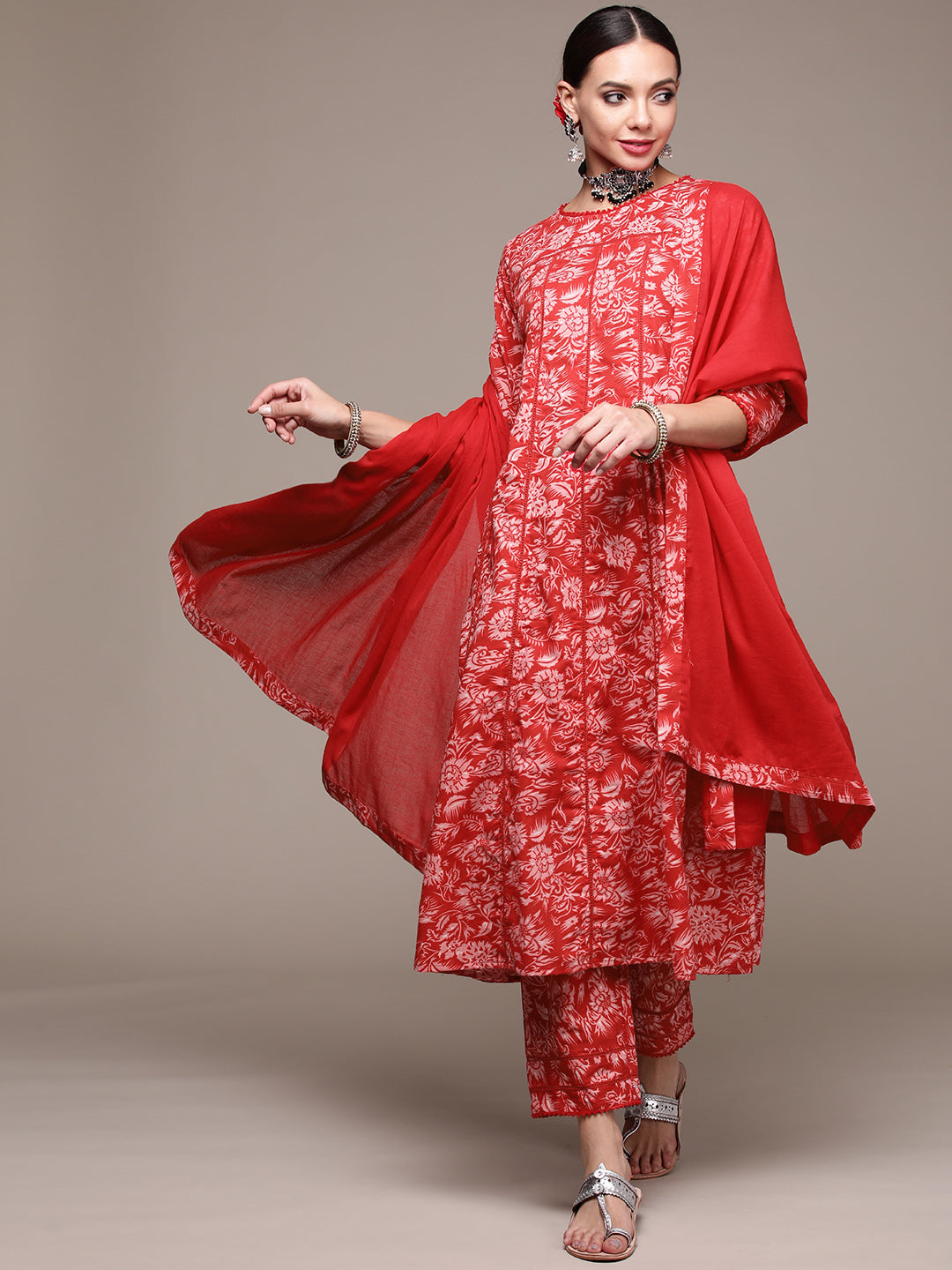 Women's Red Printed Kali Kurta Set With Trousers And Dupatta - Anubhutee