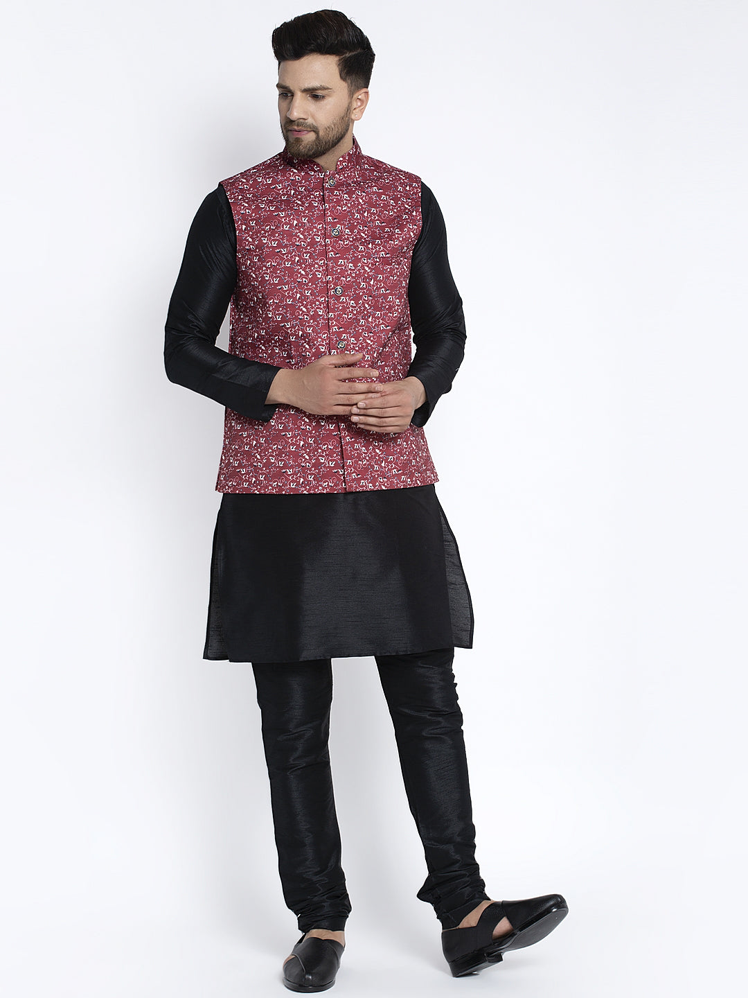 Men's Silk Blend Black Kurta With Pyjama & Maroon Printed Nehru Jacket - Benstoke