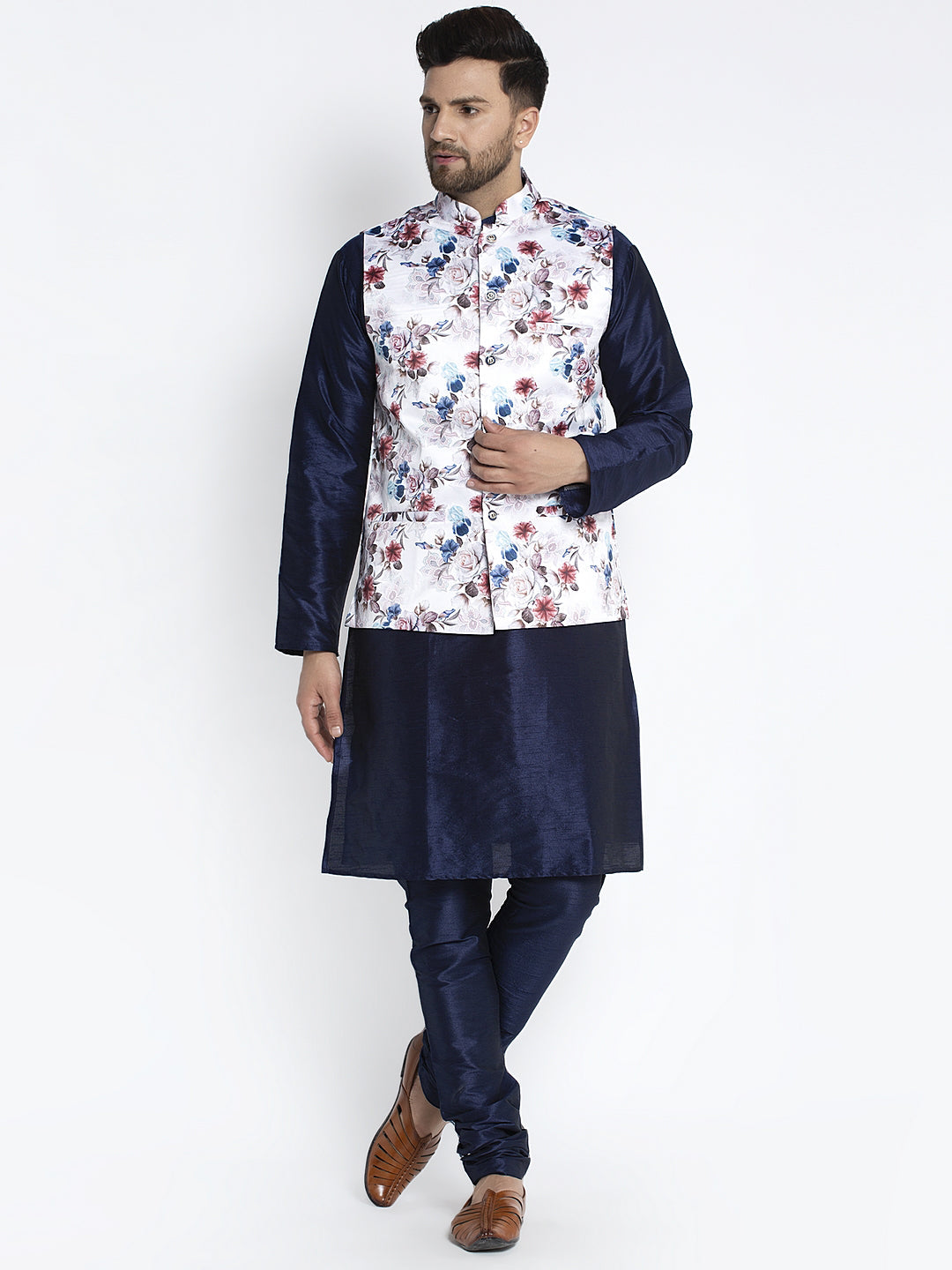 Men's Silk Blend Navy Blue Kurta With Pyjama & White Printed Nehru Jacket - Benstoke