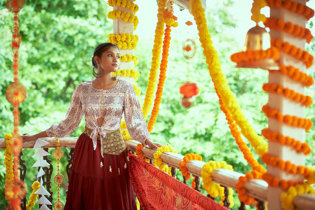 Bollywood Style Trendy Navratri Lehenga Choli In White And Red - Indiakreations