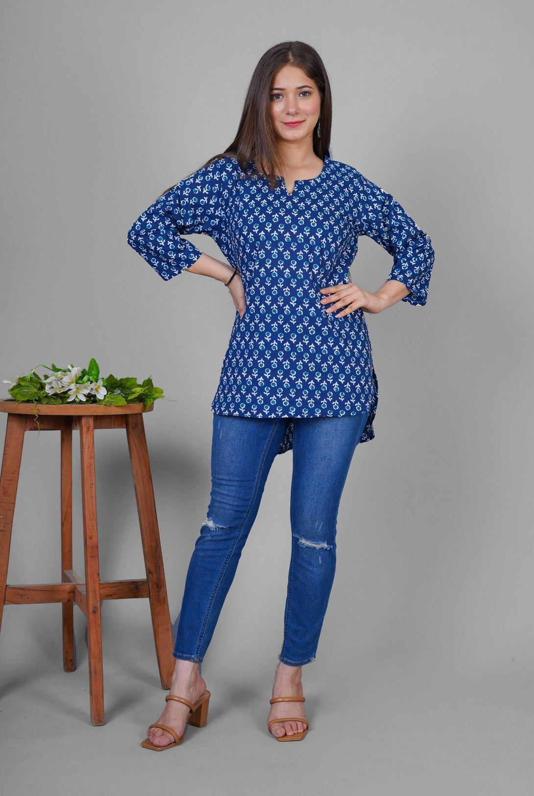 Women's Cotton Indigo Print Short Kurti - Noz2Toz - Indiakreations