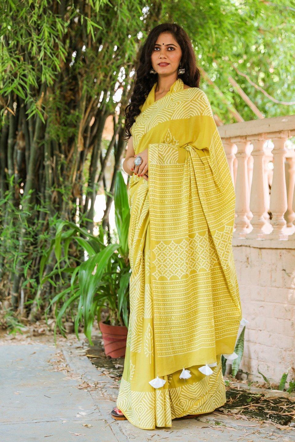 Women's Yellow Hand Block Butta Print Mul Saree with Blouse Piece - Baisacrafts - Indiakreations