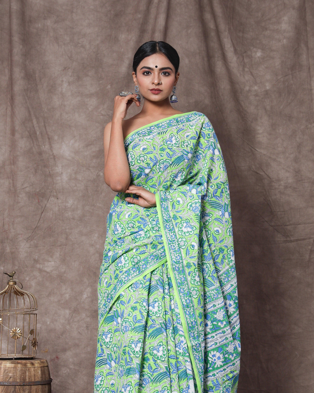 Women's Harmanpreet Handblock Mul Saree with Blouse Piece - Baisacrafts - Indiakreations