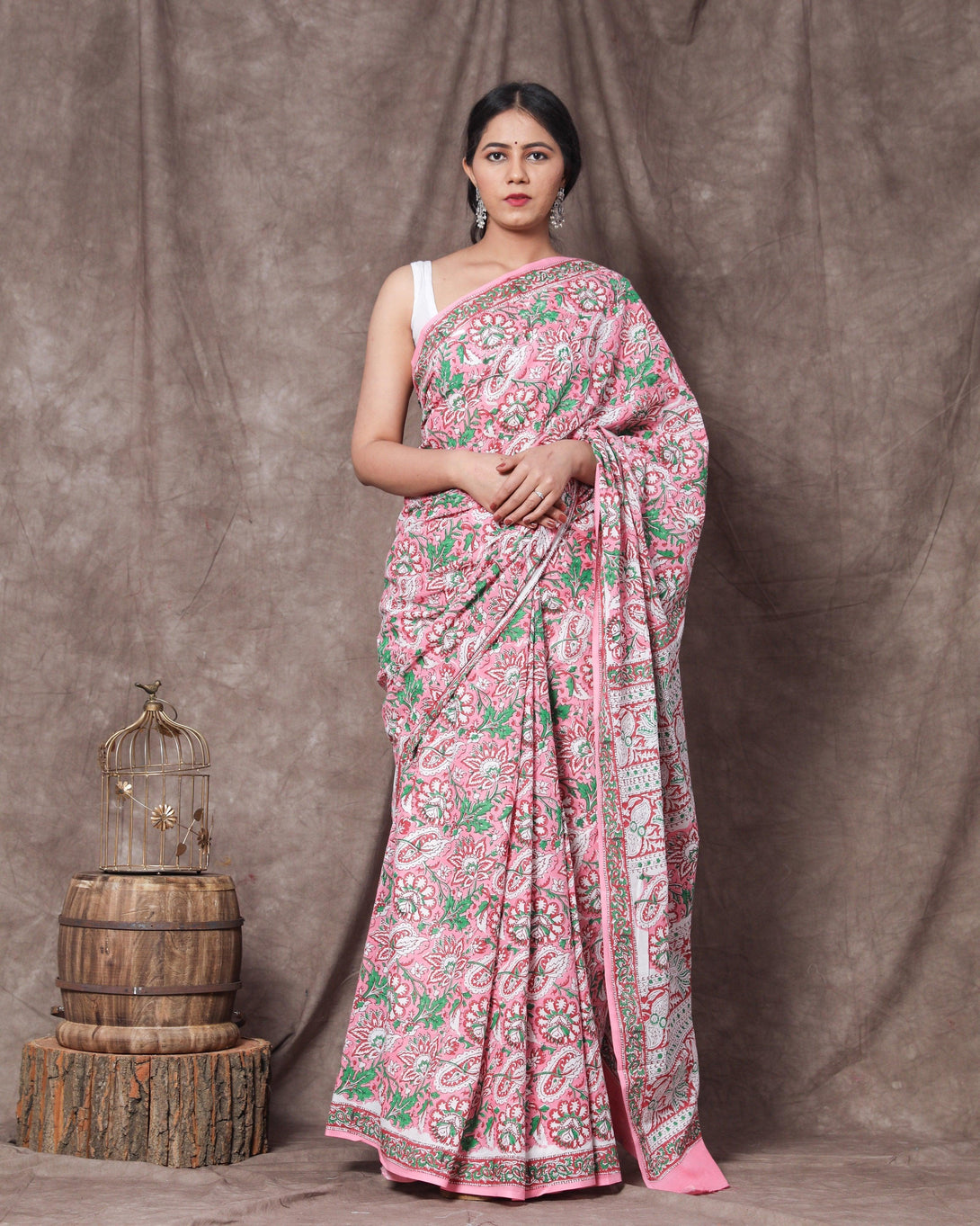 Women's Deepti Handblock Mul Saree with Blouse Piece - Baisacrafts - Indiakreations