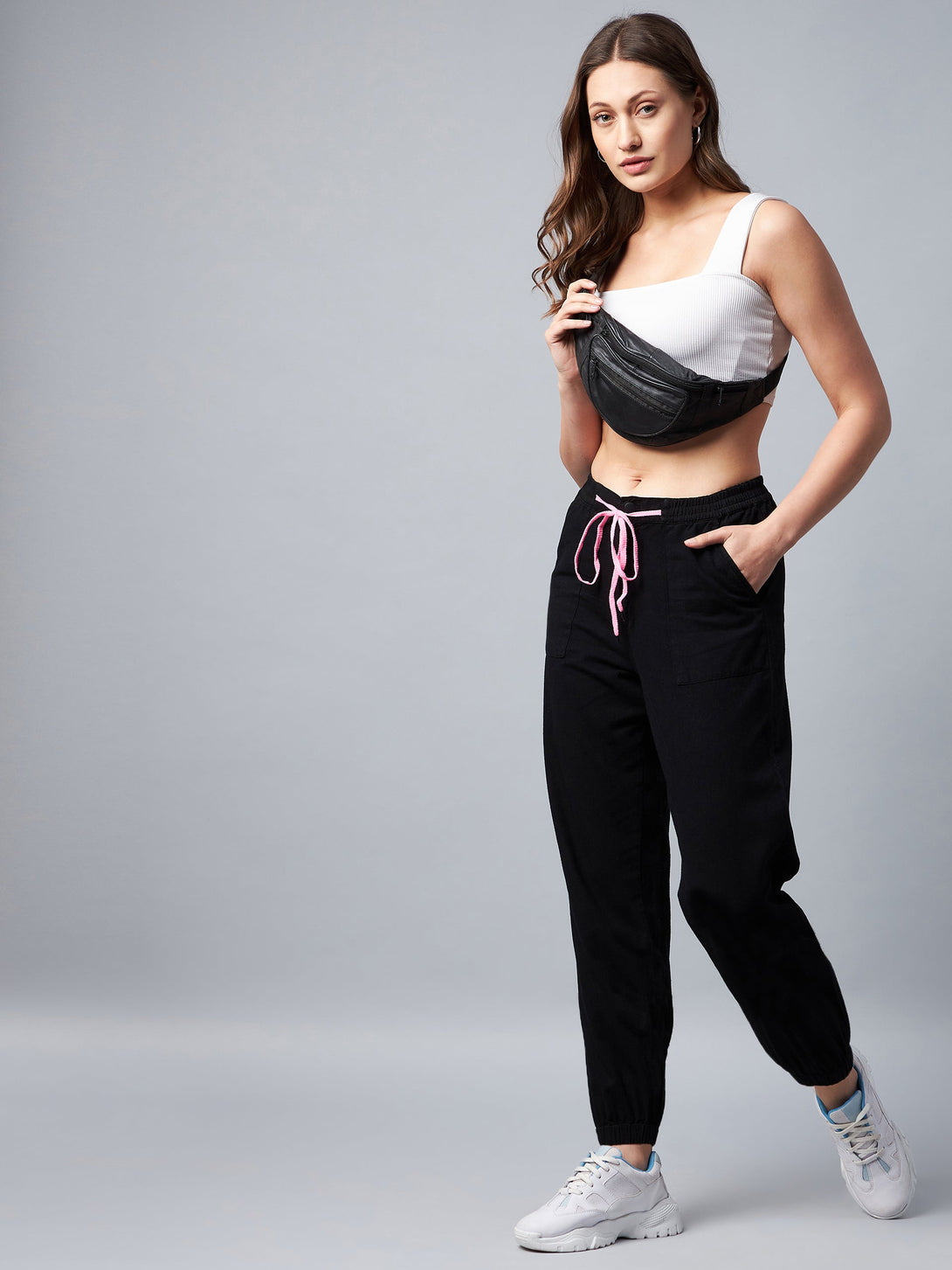 Women's Black Cotton Twill Jogger With Pink Draw String - Stylestone