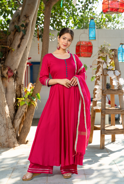 Women's Magenta Kurta Set with Doria Dupatta