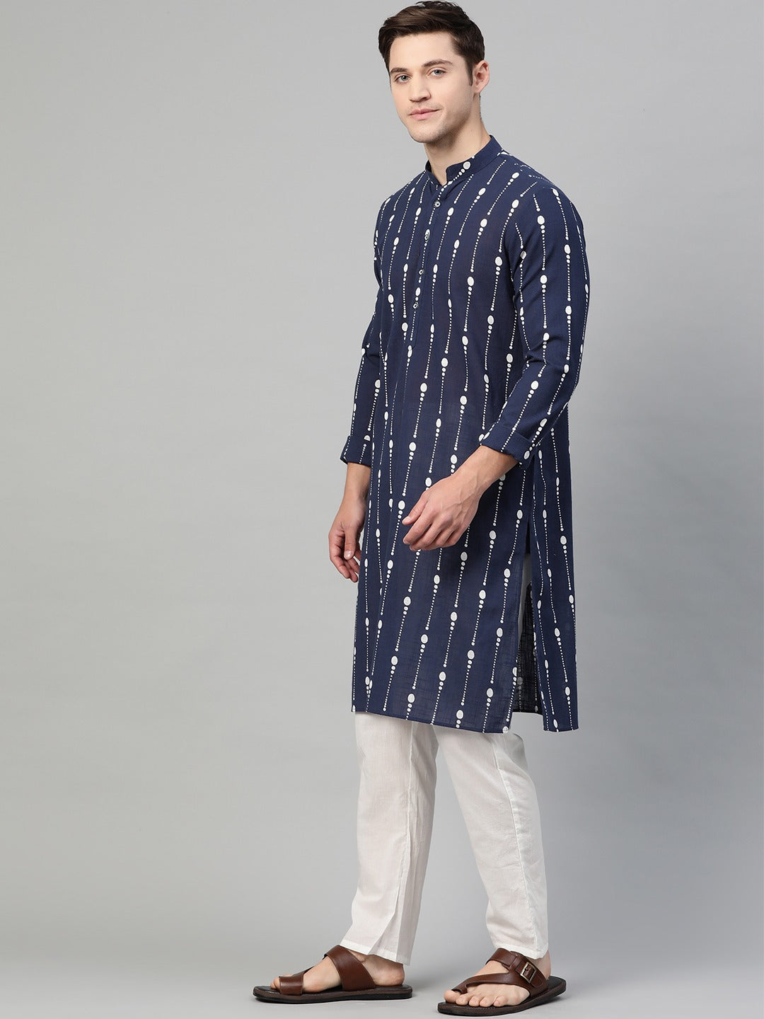 Men's Navy Blue & White Printed Straight Kurta - See Designs