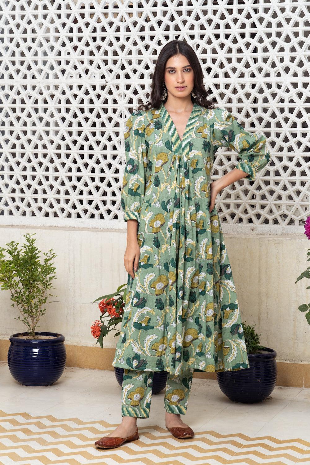 Green floral Kurta Set Of 2 - Indiakreations