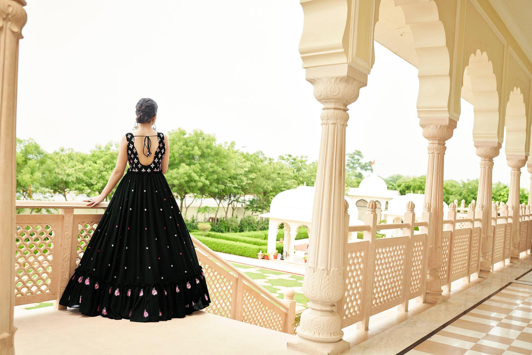 Designer Party Wear Long Gown In Black - Indiakreations