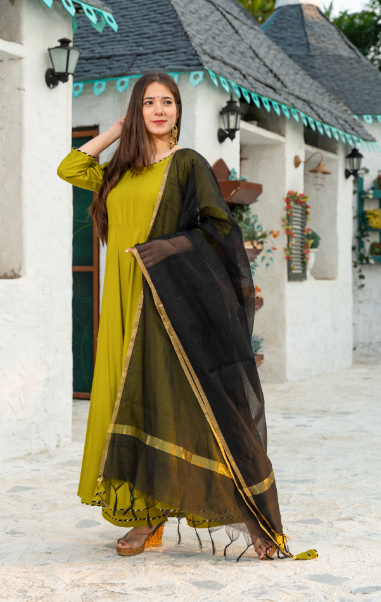 Women's Mehendi Green Kurta Dupatta Set