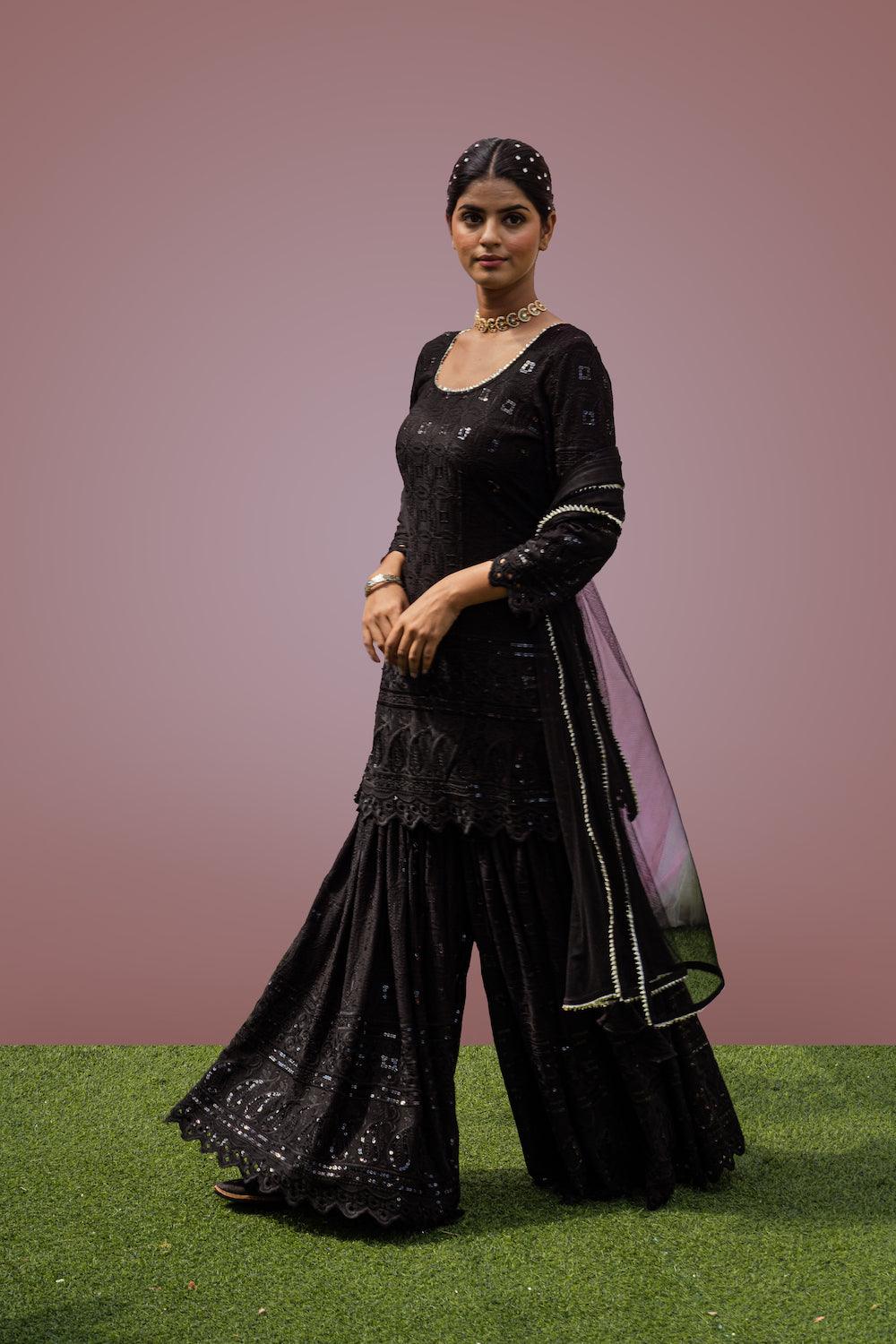 Mehfil Black Gharara Set - Indiakreations