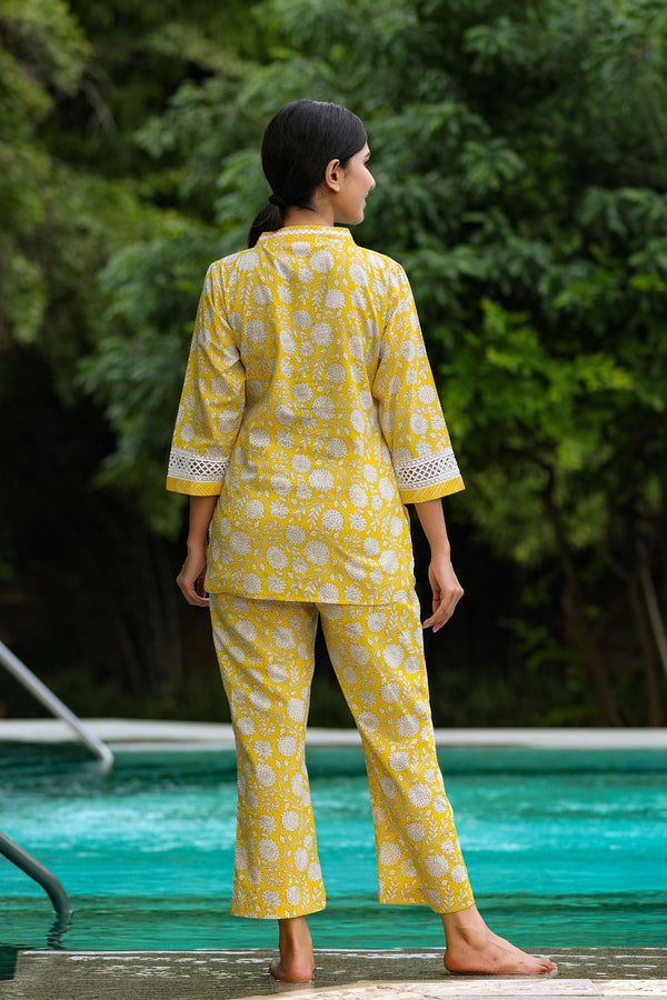 Lemon Yellow Comfort Set