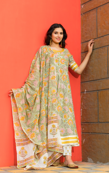 Women's Pastel Green Floral Hand Block Print Kurta Dupatta Set