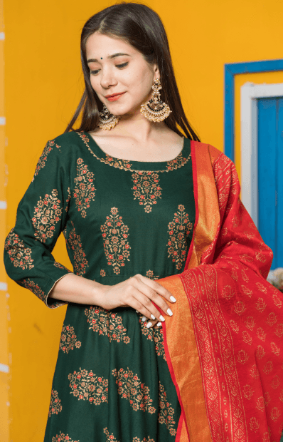 Women's Leaf Green Gold Kurta Dupatta Set - Indiakreations